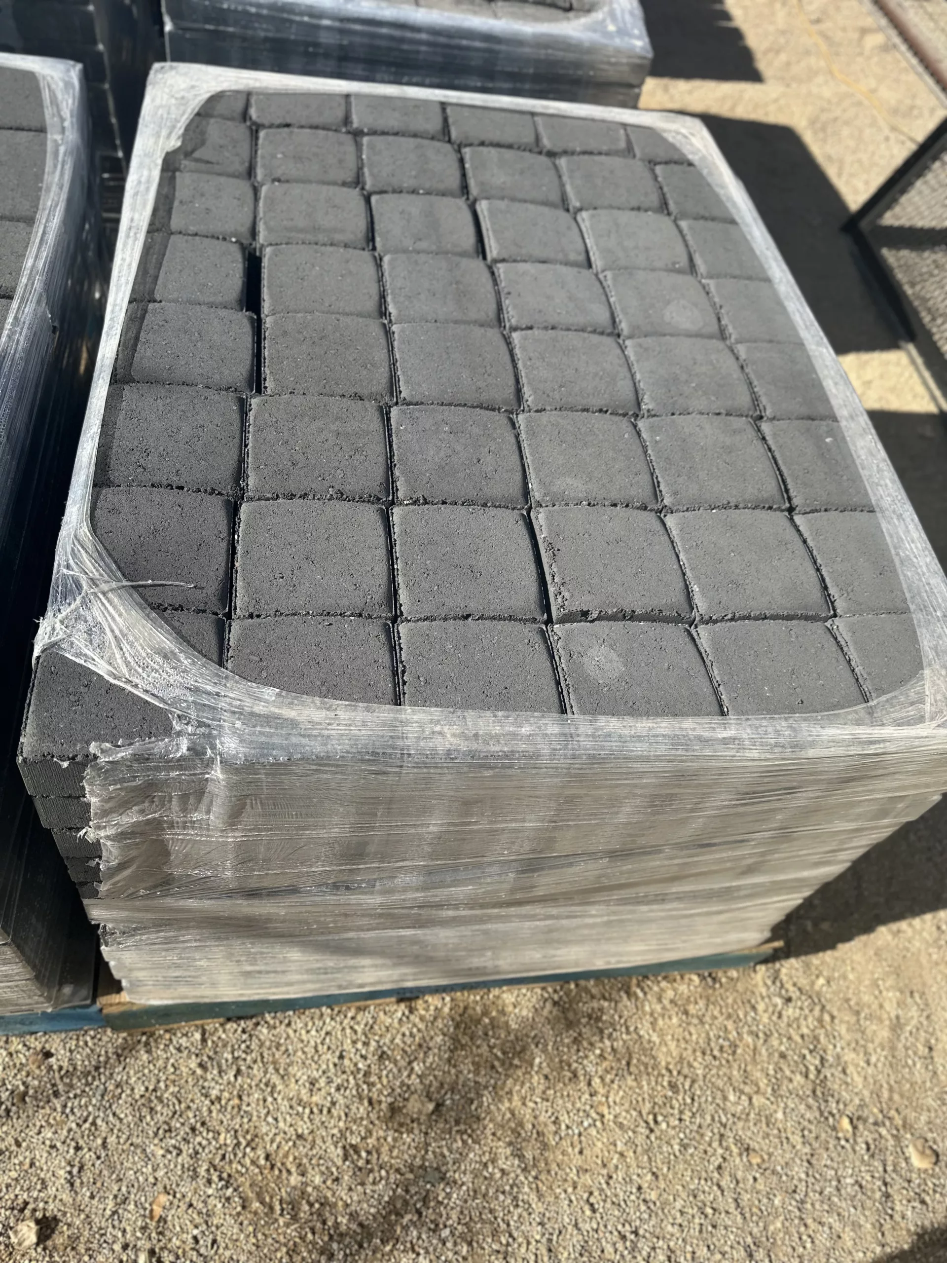 Phoenix Pavers Black